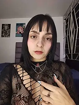 KARINNA  RAVEN online show from 05.31.26