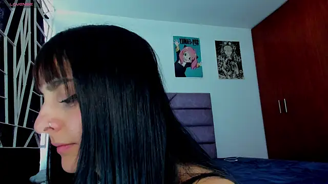KARINNA  RAVEN online show from 08.05.26