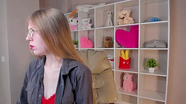 Joann Shermann online show from 09.11.25