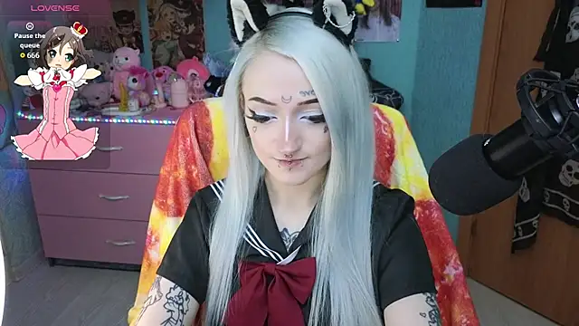 Snapshot of Manuela_unicorn chatting on 04.26.26 Manuela unicorn online show from 04.26.26