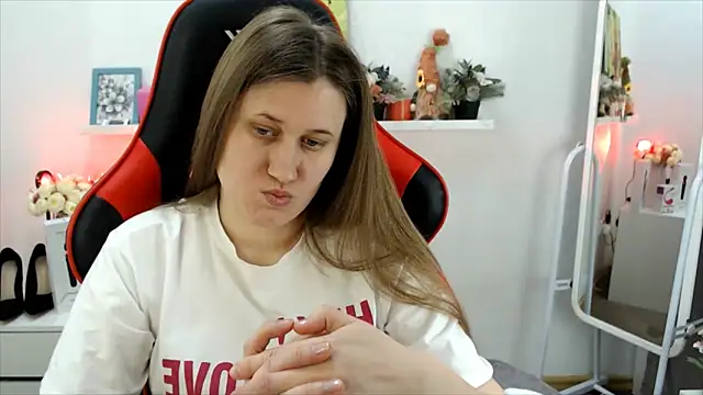 Snapshot of Lucky_Lana chatting on 03.02.26 Lucky Lana online show from 03.02.26