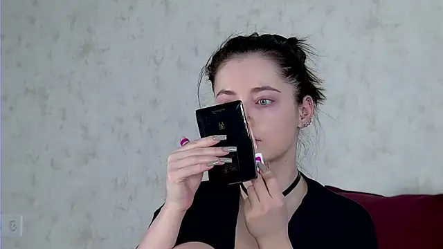 AshleyD  online show from 02.19.26