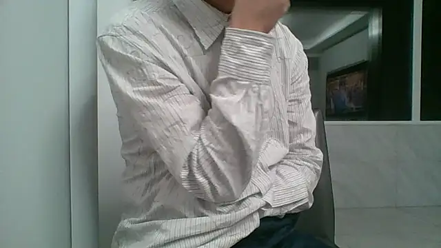 Snapshot of nole_china7 chatting on 10.31.25 nole china7 online show from 10.31.25