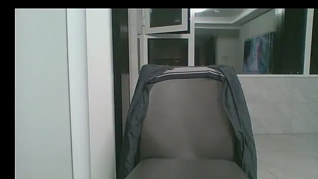 Snapshot of nole_china7 chatting on 12.01.25 nole china7 online show from 12.01.25