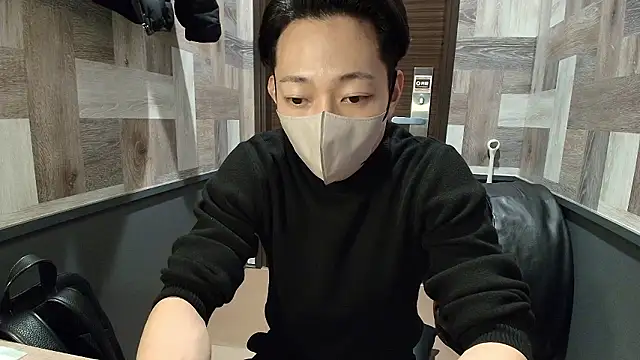 Snapshot of i_am_Hiro chatting on 02.20.26 i am Hiro online show from 02.20.26