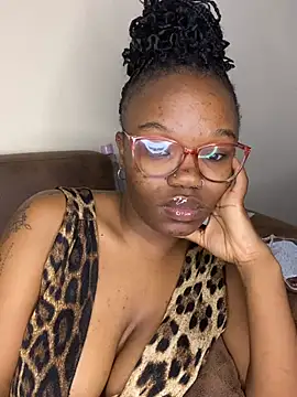 YummyMelanin117 online show from 03.11.26