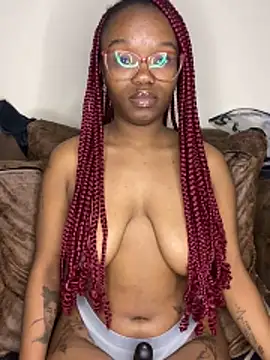 YummyMelanin117 online show from 04.29.26