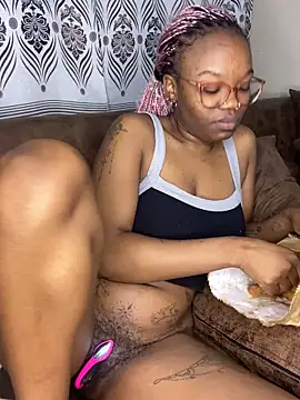 YummyMelanin117 online show from 05.14.26