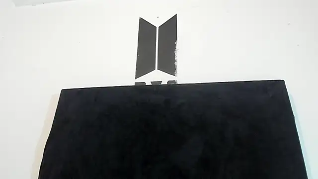 Snapshot of braces_kourtney chatting on 02.09.26 braces kourtney online show from 02.09.26