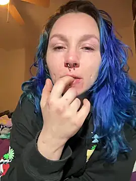 Snapshot of oliviahazee chatting on 02.09.26 oliviahazee online show from 02.09.26