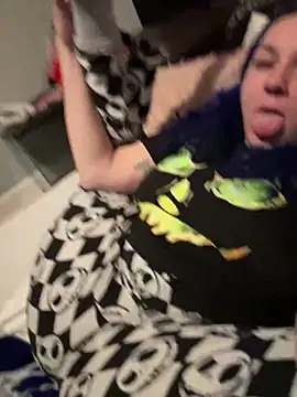 Snapshot of oliviahazee chatting on 02.28.26 oliviahazee online show from 02.28.26