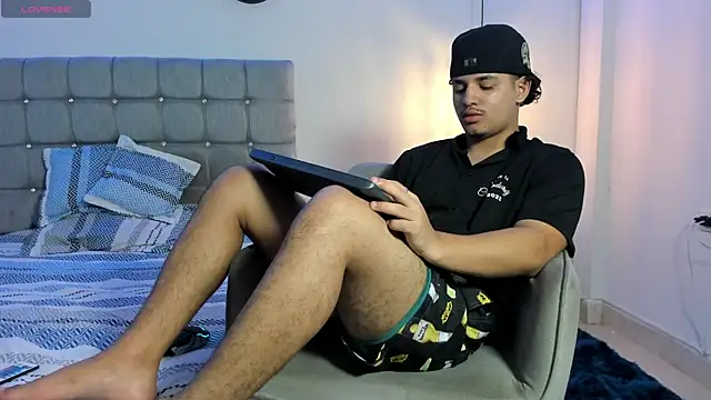 samxx muscle online show from 10.10.25