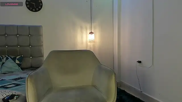 Snapshot of samxx_muscle chatting on 11.13.25 samxx muscle online show from 11.13.25