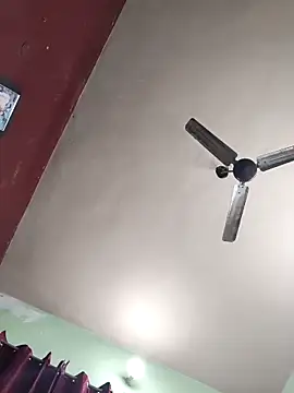 Eshwari Chopra online show from 11.13.25