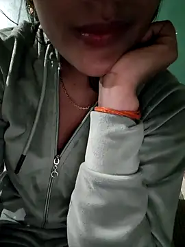 Eshwari Chopra online show from 12.16.25