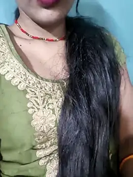 Eshwari Chopra online show from 04.25.26