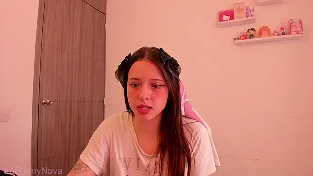 Snapshot of ImBunnyNova chatting on 07.14.26 ImBunnyNova online show from 07.14.26