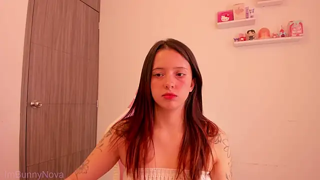 Snapshot of ImBunnyNova chatting on 07.23.26 ImBunnyNova online show from 07.23.26