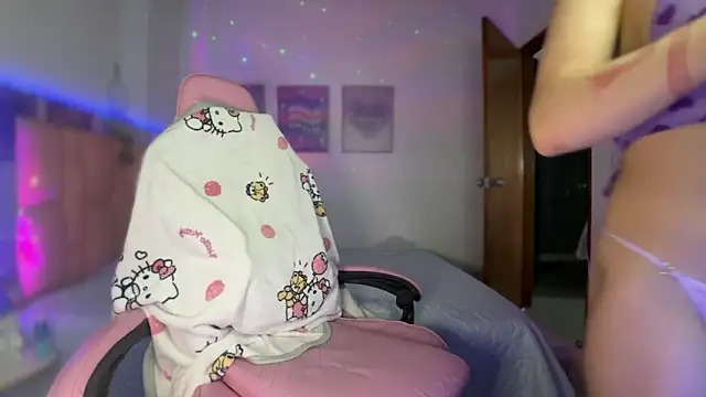 lunesweet online show from 02.10.26