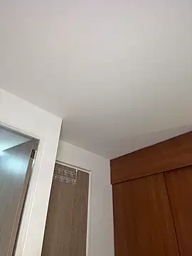 ArianaReynoldss online show from 03.10.26