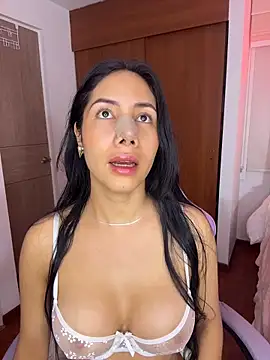 ArianaReynoldss online show from 05.01.26