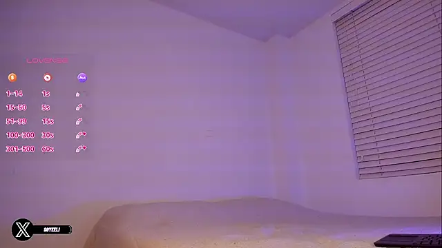 Snapshot of im_eli1 chatting on 10.25.25 im eli1 online show from 10.25.25