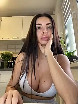 Snapshot of Anna_Nobel chatting on 11.26.25 Anna Nobel online show from 11.26.25