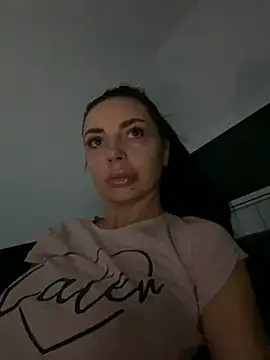 Snapshot of Anna_Nobel chatting on 11.29.25 Anna Nobel online show from 11.29.25