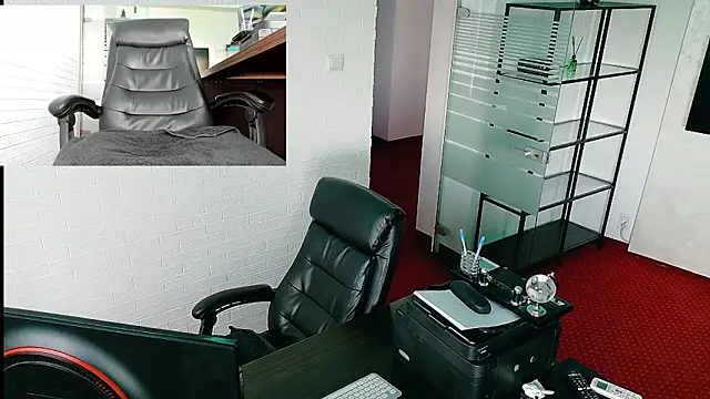 Snapshot of Anna_Nobel chatting on 03.18.26 Anna Nobel online show from 03.18.26