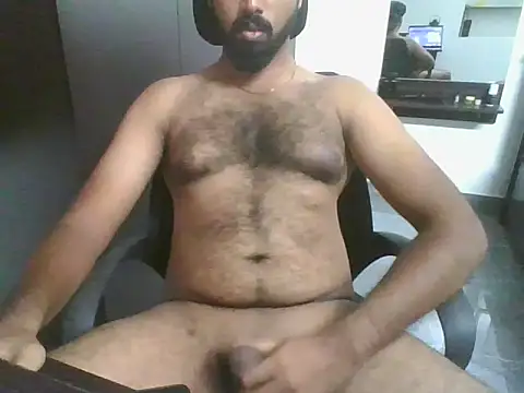 Snapshot of lovelyakash69 chatting on 09.13.25 lovelyakash69 online show from 09.13.25