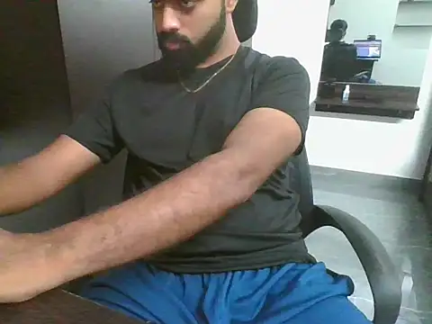 Snapshot of lovelyakash69 chatting on 10.22.25 lovelyakash69 online show from 10.22.25