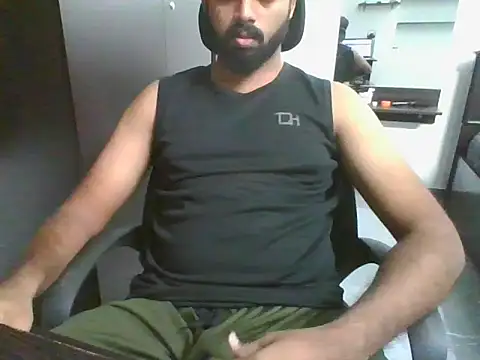 lovelyakash69 online show from 12.16.25