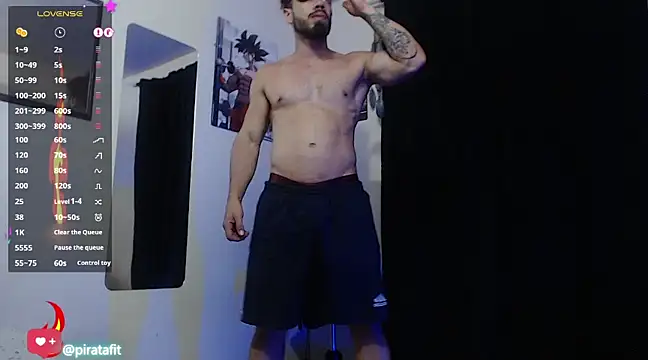 Snapshot of pirata_fitness chatting on 03.20.25 pirata fitness online show from 03.20.25