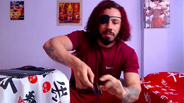 Snapshot of pirata_fitness chatting on 10.26.25 pirata fitness online show from 10.26.25