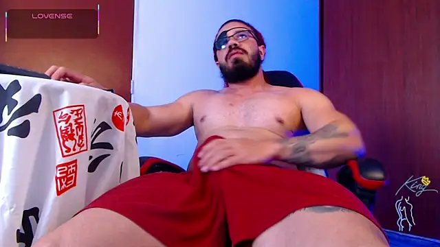 Snapshot of pirata_fitness chatting on 07.14.26 pirata fitness online show from 07.14.26