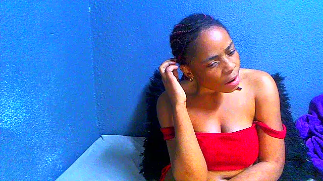 Snapshot of SMALLBOOBSXX chatting on 07.28.26 SMALLBOOBSXX online show from 07.28.26