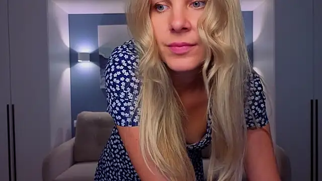 MelanieBennett online show from 07.14.26