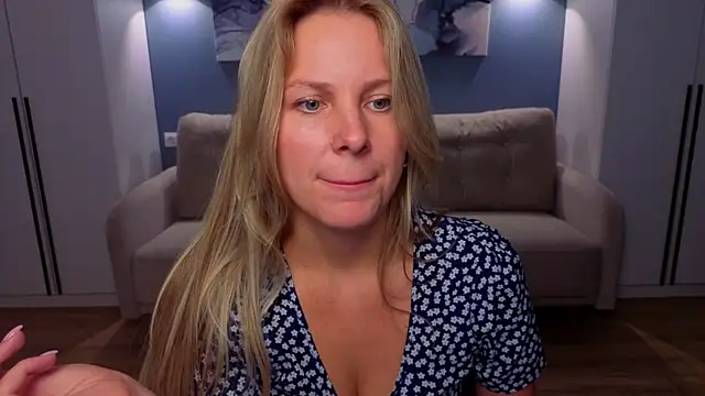 MelanieBennett online show from 07.16.26