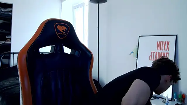 DanyDavis online show from 10.07.25