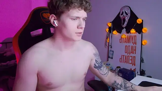 DanyDavis online show from 11.02.25