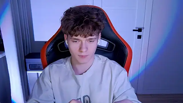 DanyDavis online show from 01.12.26