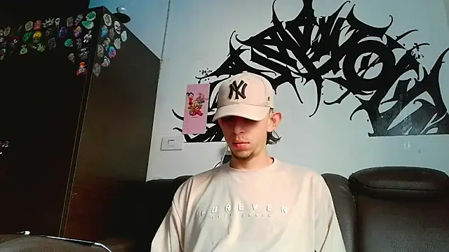 Chris  Jones online show from 06.17.26