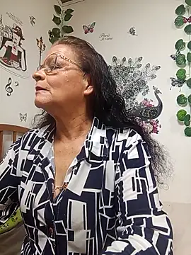 katrina perez online show from 05.01.26
