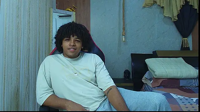 Snapshot of black_king_241 chatting on 03.17.26 black king 241 online show from 03.17.26