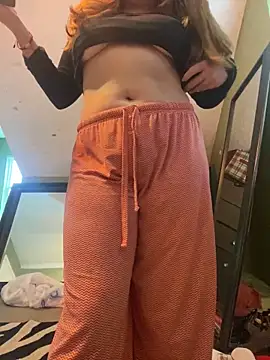 bankruptbabe online show from 12.22.25