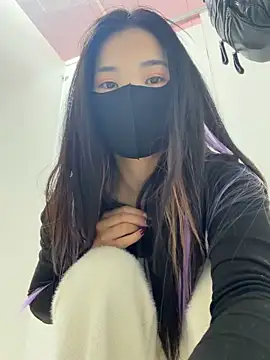 AiBanana online show from 04.12.26