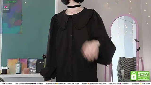 Snapshot of sweetuniporn chatting on 05.14.26 sweetuniporn online show from 05.14.26
