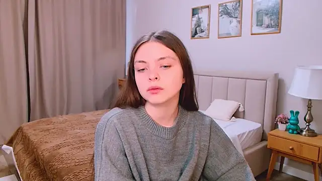 Snapshot of marshmallowee chatting on 02.26.26 marshmallowee online show from 02.26.26