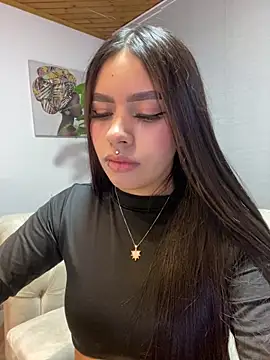 Snapshot of Cristina_pinkk chatting on 02.11.26 Cristina pinkk online show from 02.11.26