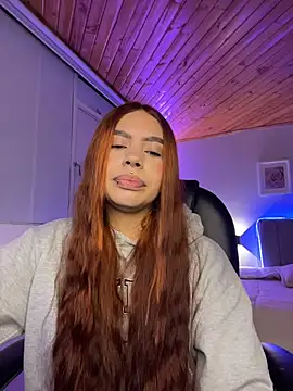 Snapshot of Cristina_pinkk chatting on 03.02.26 Cristina pinkk online show from 03.02.26